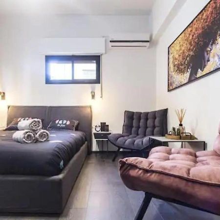 תל אביב New! 2 Bd Premium Beach House W/Large Balcony מראה חיצוני תמונה